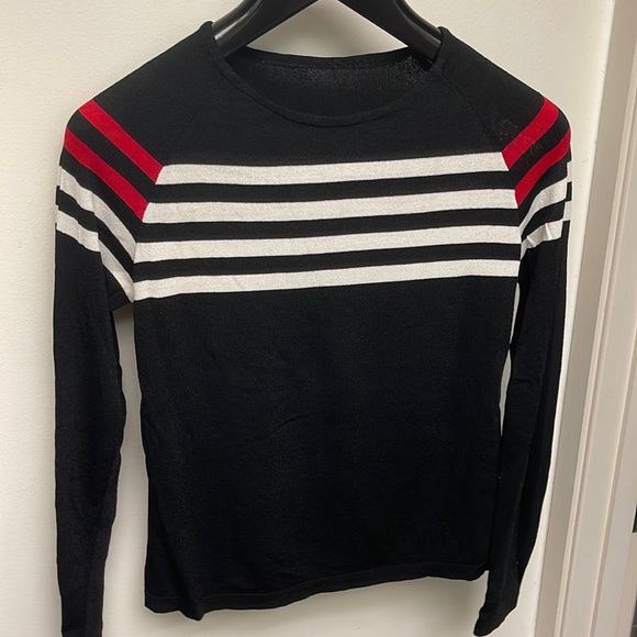 Vintage 1990s fitted nylon race sweater by tween tricot M